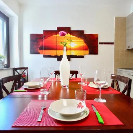 Italianway - Siciliani 14 - I Delfini Apartment